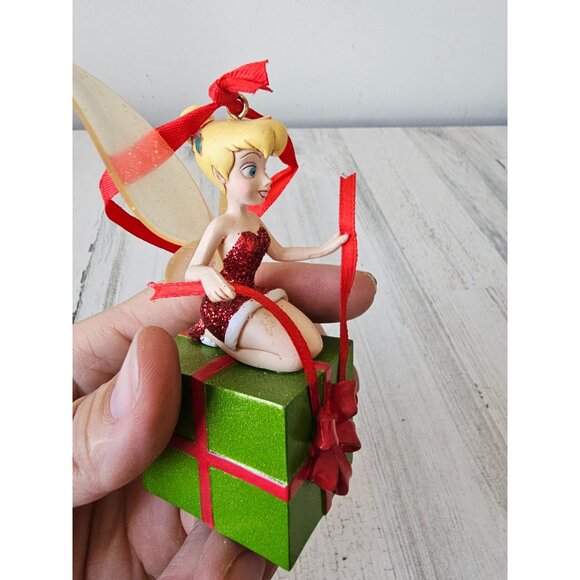 Tinkerbell present ornament Xmas tree sparkle glitter red green - Picture 7 of 8